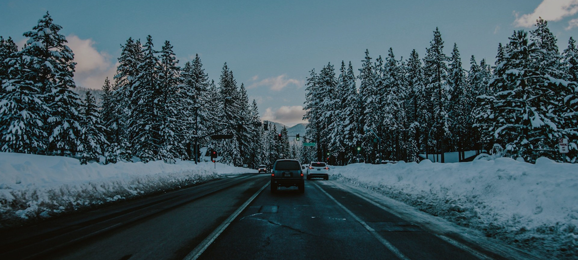 Restez en sécurité sur nos routes - Déglaçage (soit liquide ou en flocons) avec Multi Routes Inc.